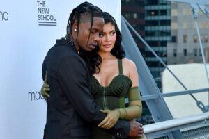 travis-scott-kylie-jenner-1024x682.jpgw1920q75.jpeg