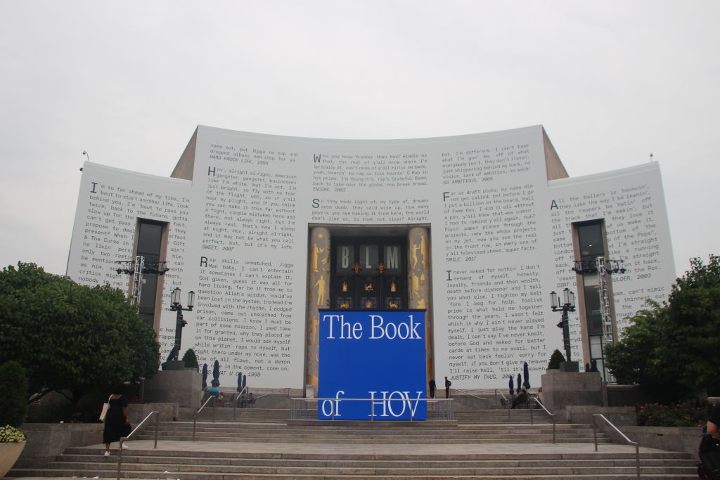 Jay-Z-Exhibit-Open-Till-October.jpg