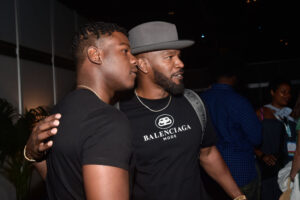 John-Boyega-and-Jamie-Foxx.jpg