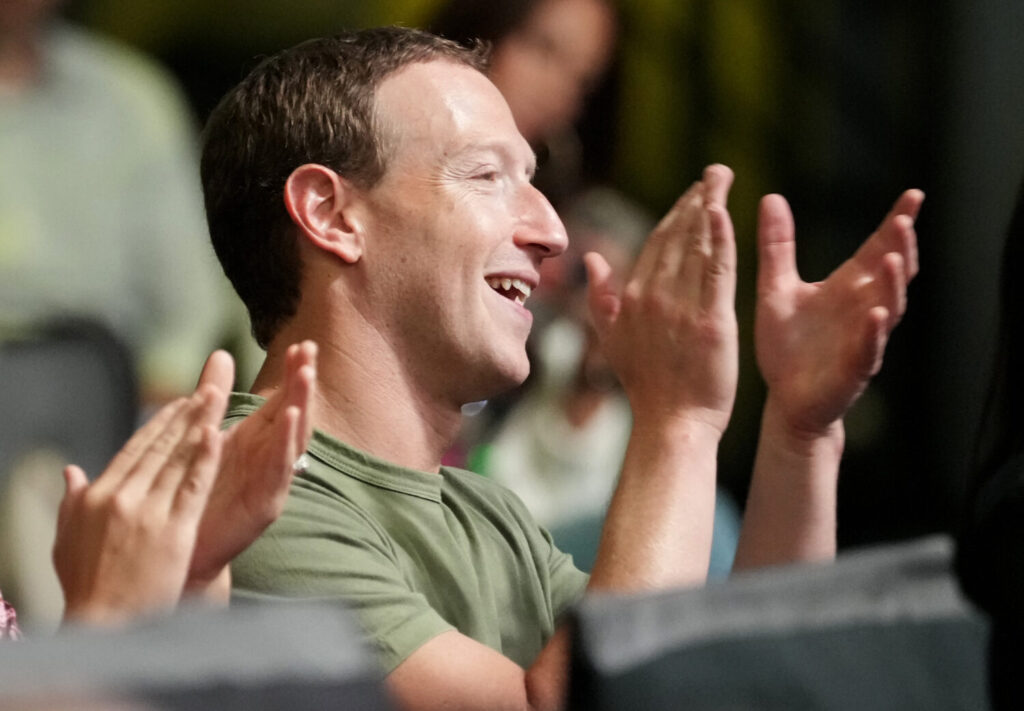Mark-Zuckerberg-at-UFC-event-1500x1041.jpg