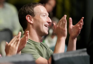 Mark-Zuckerberg-at-UFC-event-1500x1041.jpg