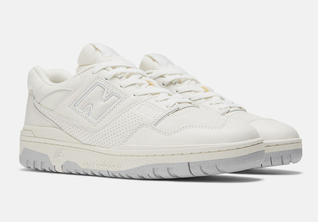 New-Balance-550-22WhiteTurtledove22-Official-Photos1.jpeg