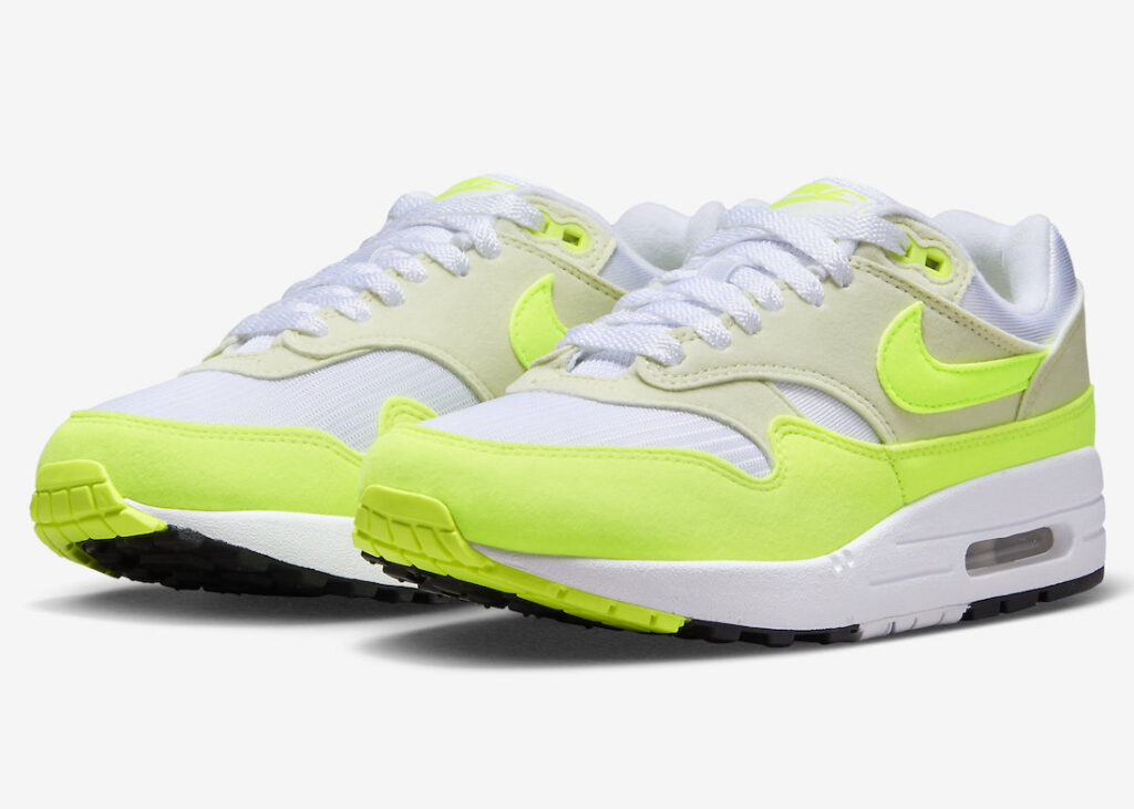 Nike-Air-Max-1-22Volt-Suede22-Officially-Unveiled1.jpeg
