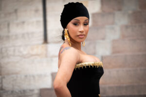 cardi-b-female-rappers-1-1500x1000.jpeg