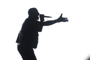 drake-watch-kanye-west-tour-1500x1000.jpg