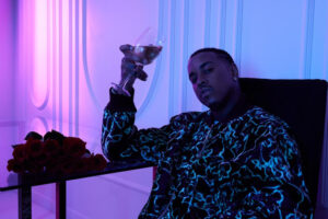 jeremih-adekunle-gold-2-chainz-room-promo.jpg