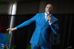magic-johnson-samuel-l-jackson-vacation.jpg