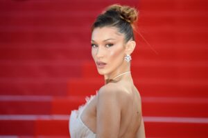 Bella-Hadid-2-1500x1000.jpg