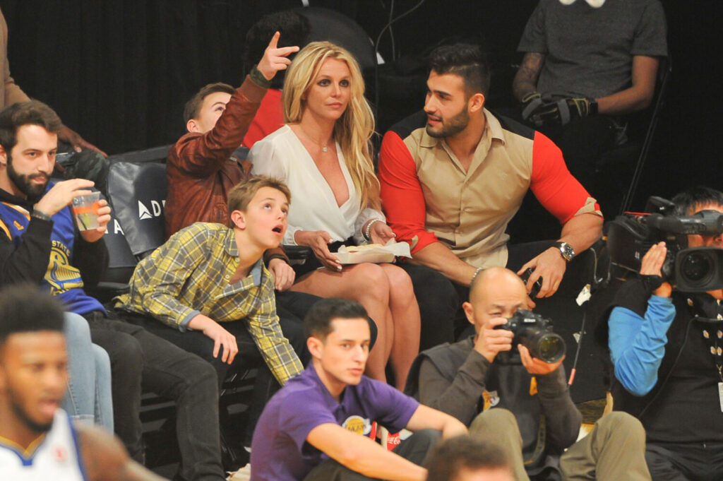 Britney-Spears-Sam-Asghari-Divorce-Attack-Sleep-1500x998.jpg