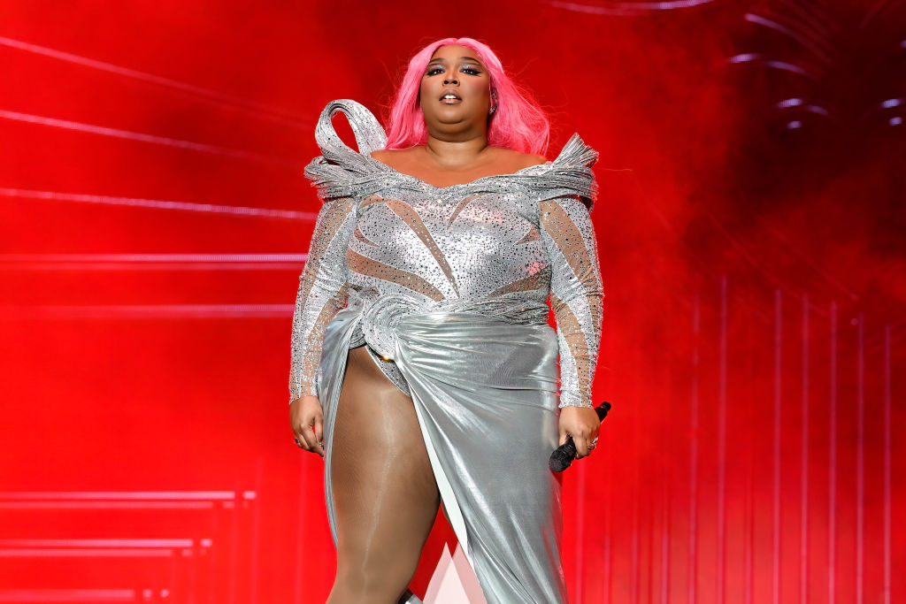 Lizzo-2.jpg