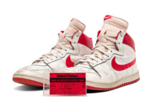 Michael-Jordan-1984-Nike-Air-Ship-White-Red-Auction-2.jpg