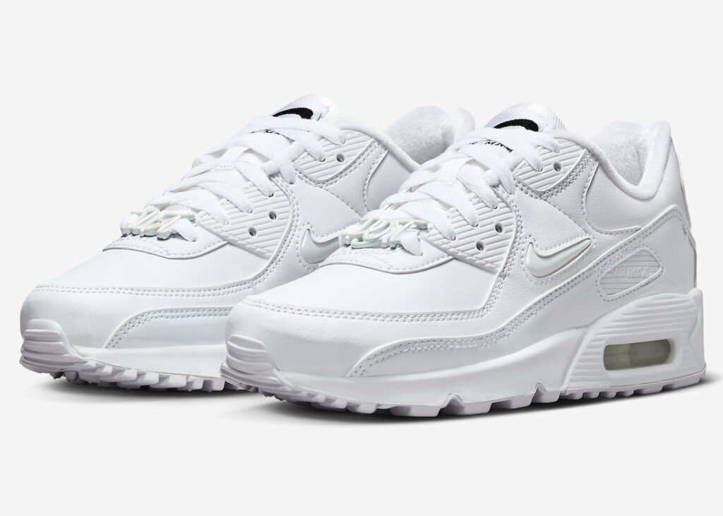 Nike-Air-Max-90-Just-Do-It-White-FD8684-100-4.jpg