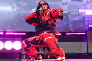 ciara-shuts-down-hater-who-clowned-her-shoes-1500x1000.png