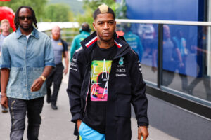 kid-cudi-calvin-klein-1500x1000.jpg
