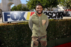 reggie-bush-net-worth-1500x1000.jpeg