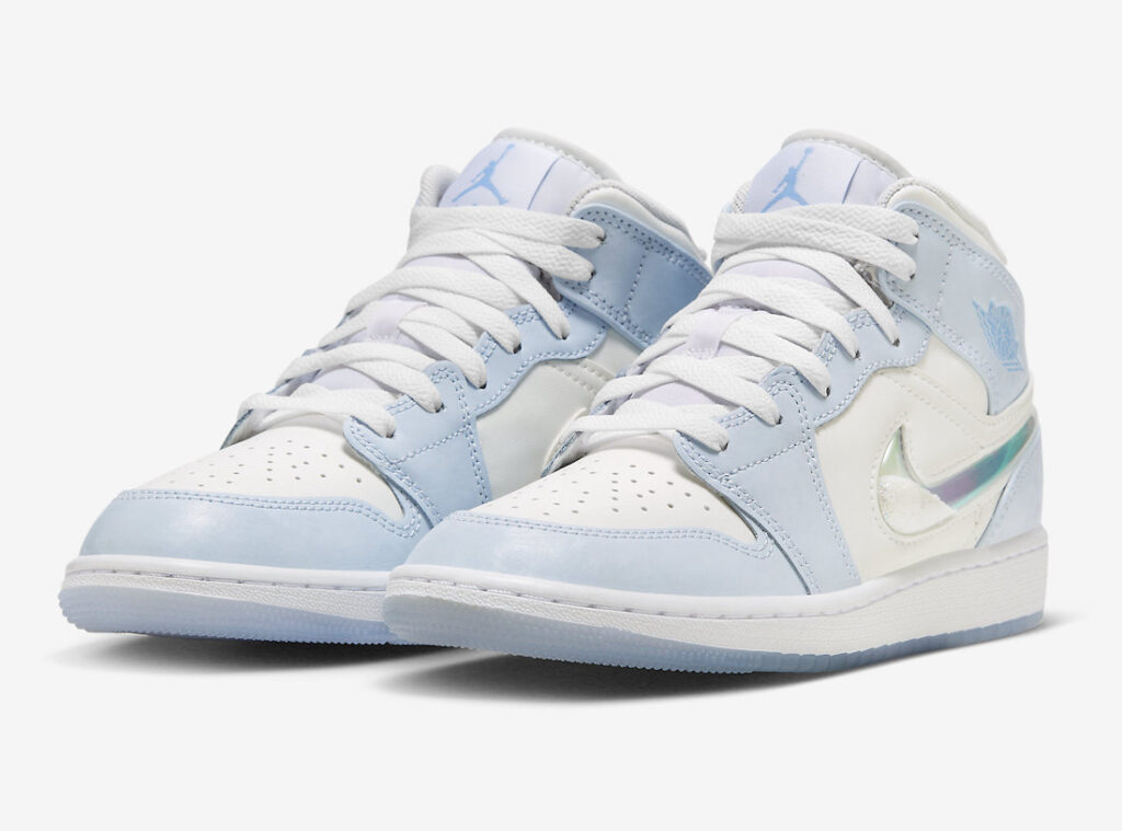 Air-Jordan-1-Mid-GS-Glitter-Swoosh-FQ9117-400-4-1024x759.jpg