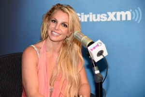 BritneySpearsDancingBeyonce-1500x999.jpg