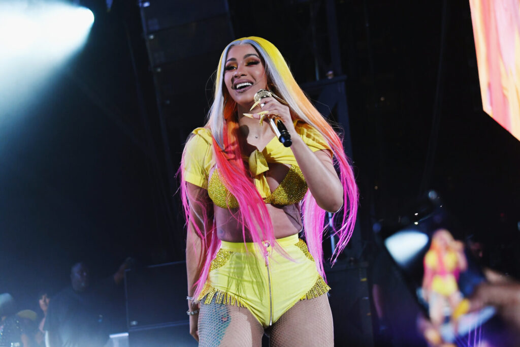 CardiBTwerkingVideo-1500x1000.jpg