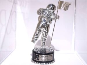 Doja-Cat-Lil-Wayne-VMAs.jpg