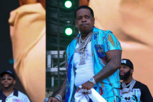 Finesse2tymes-2-1500x1000.jpg