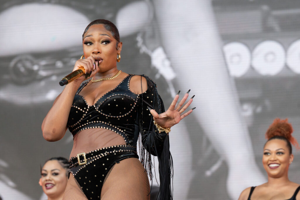 Lauren-Boebert-MEgan-Thee-Stallion-1500x998.jpg
