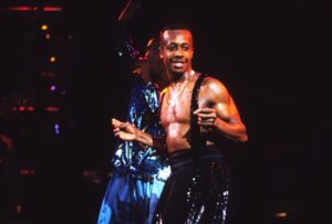 MC-Hammer-2-1500x1013.jpg