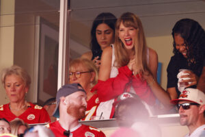 Patrick-Mahomes-Taylor-Swift-1500x1001.jpg