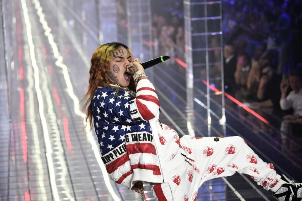 6ix9ine-released-jail-1500x1000.jpg