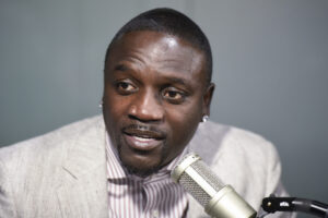Akon-Suge-Knight-2-1500x1002.jpg