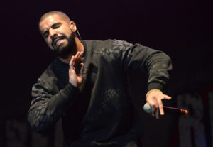 Birdman-Drake-Birthday-Chain.jpg