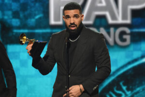 Drake-8.jpg