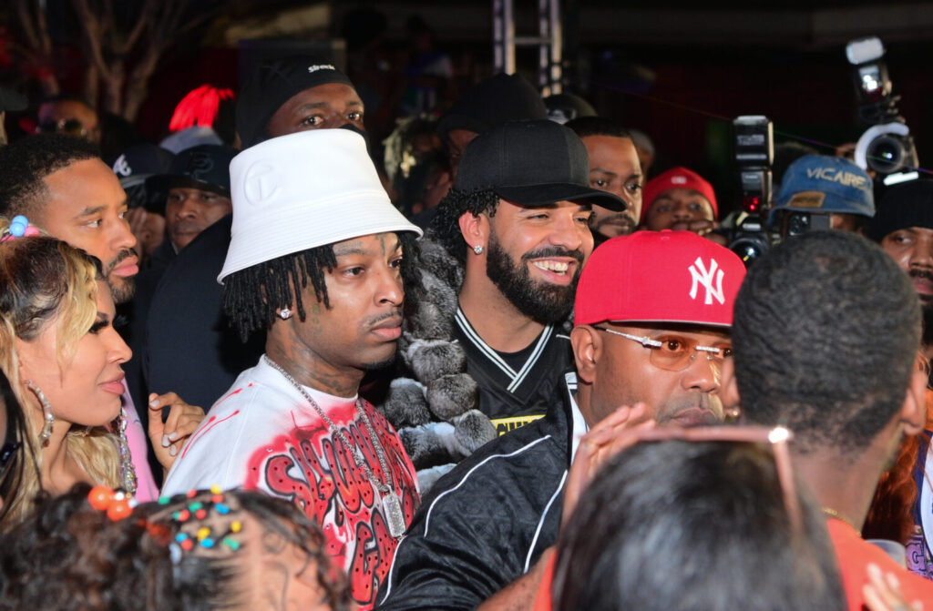 Drake-New-Song-21-Savage-Green-Card-Immigration-8AM-In-Charlotte-Hip-Hop-News-1500x983.jpg