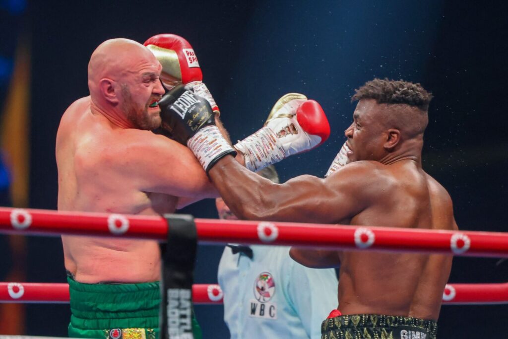Francis-Ngannou-Tyson-Fury-1500x1000.jpg