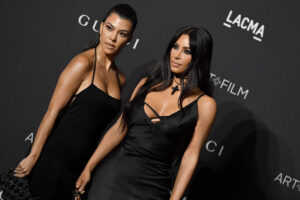 Kourtney-Kardashian-Kim-2-1500x1000.jpg