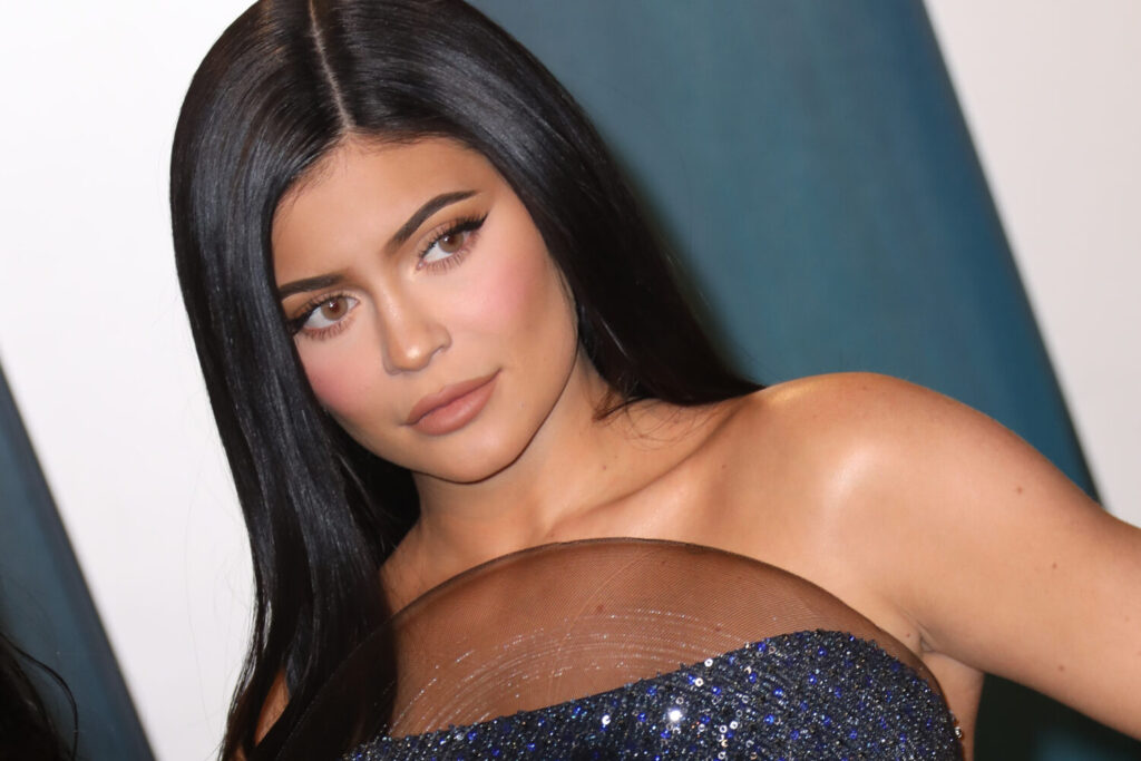 KylieJennerKhyClothingStolenDesigns-1500x1000.jpg