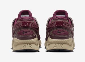 Nike-Air-Huarache-Runner-Night-Maroon-DZ3306-600-5.jpg