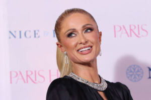 Paris-Hilton-Defending-Son-Phoenix.jpg