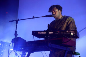 Sampha-Lahai-Album-Chris-Brown-RB-Season-Playlist-Hip-Hop-News-1500x1000.jpg