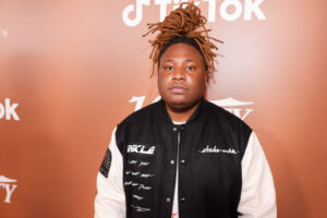 Tay-Keith-Celebrates-Drake-Number-One.jpg