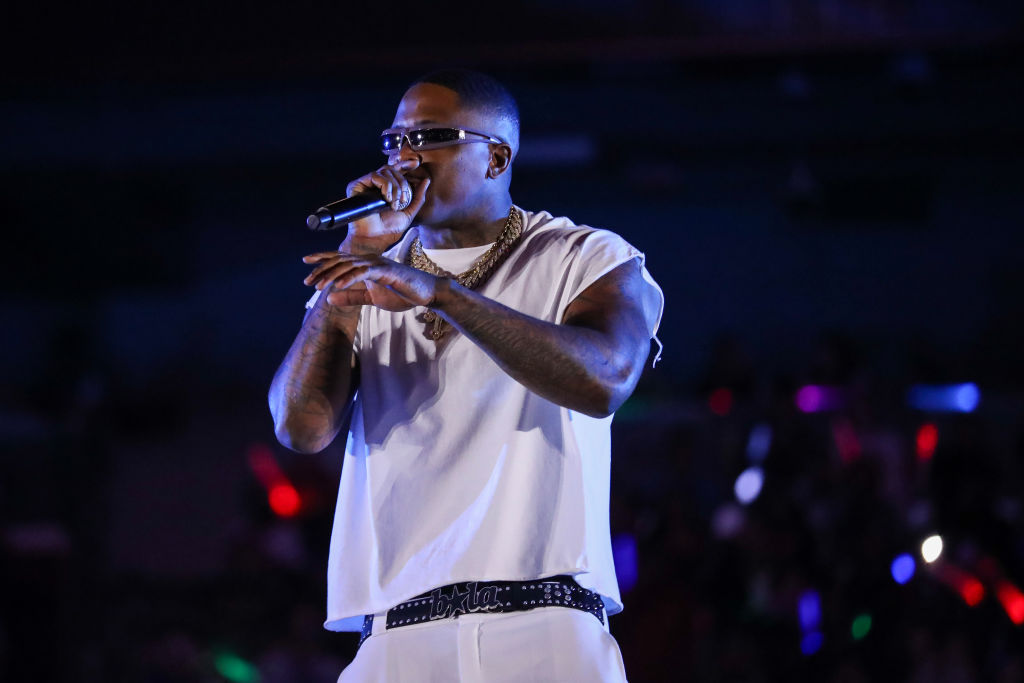 YG-Saweetie-Performance-USC.jpg