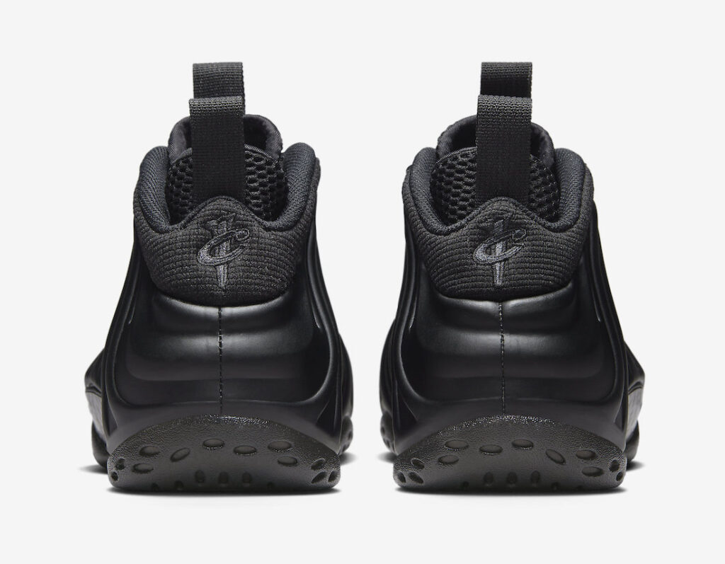 Nike-Air-Foamposite-One-Anthracite-2023-FD5855-001-Release-Date-5.jpg