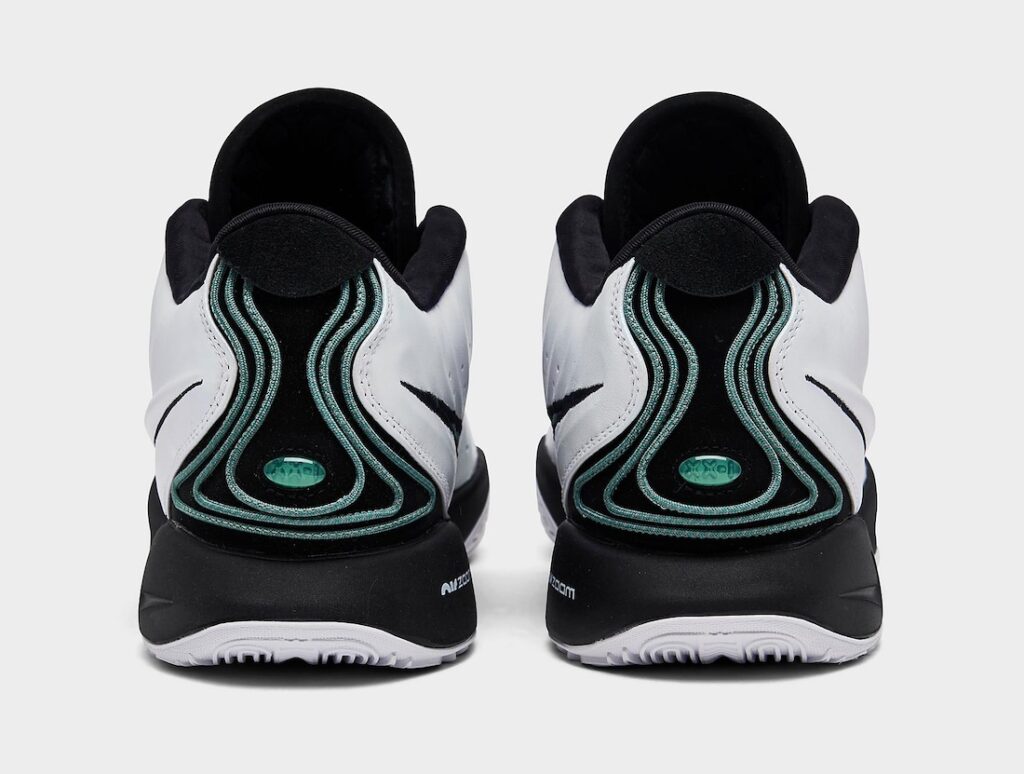 Nike-LeBron-21-Conchiolin-3.jpg