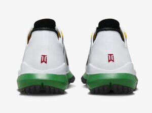 Nike-Tiger-Woods-13-Masters-5.jpg