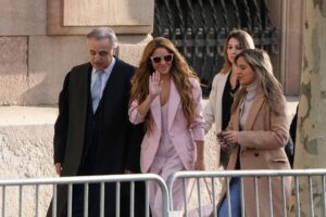 Shakira-Paying-Even-More-Tax-Investigation-scaled.jpg