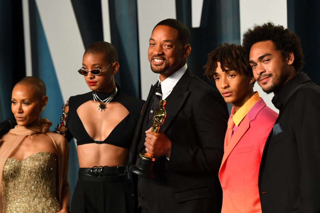 Will-Smith-Jada-Pinkett-Family-Pictures-Thanksgiving-Hip-Hop-News-scaled.jpg