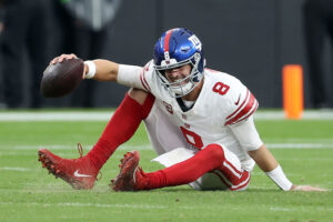 daniel-jones.jpg