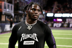 tyreek-hill-3-scaled.jpeg