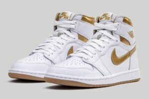 Air-Jordan-1-High-OG-Metallic-Gold-1.jpg