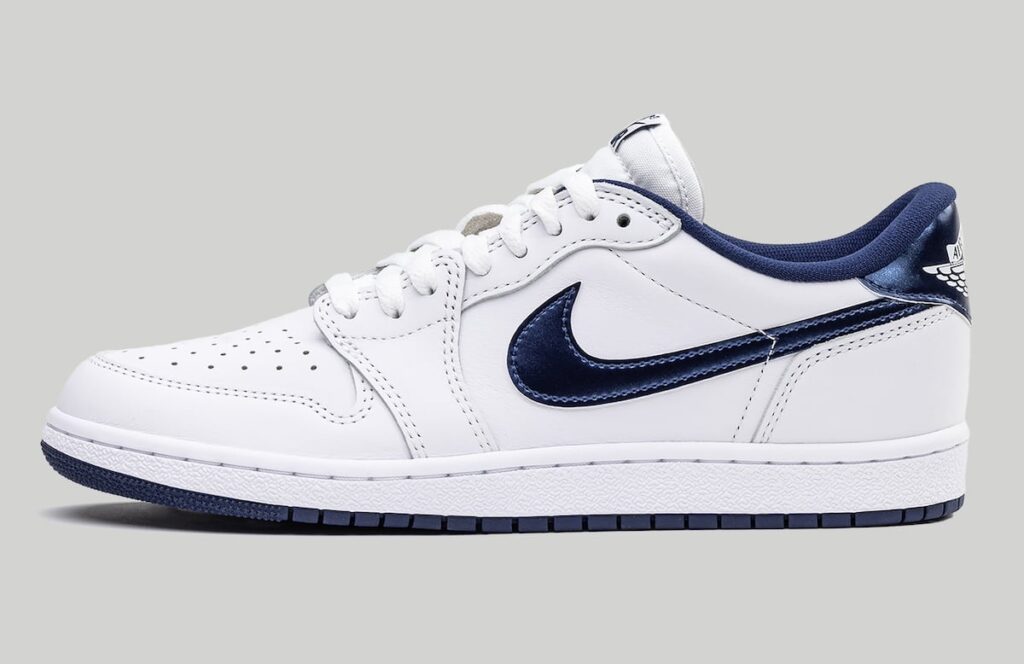 Air-Jordan-1-Low-85-Metallic-Navy-1.jpg