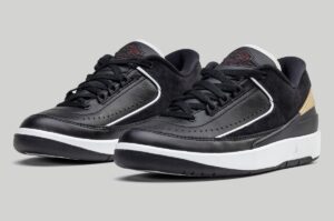 Air-Jordan-2-Low-Black-Varsity-Red.jpg